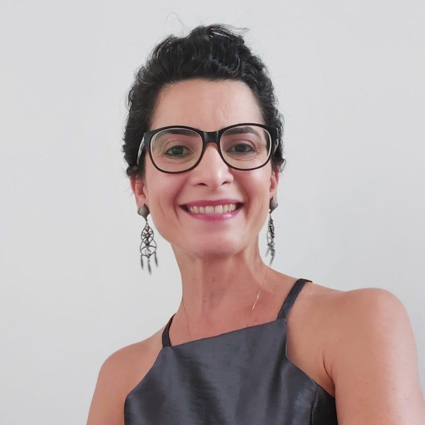 Renata - Penna Imóveis